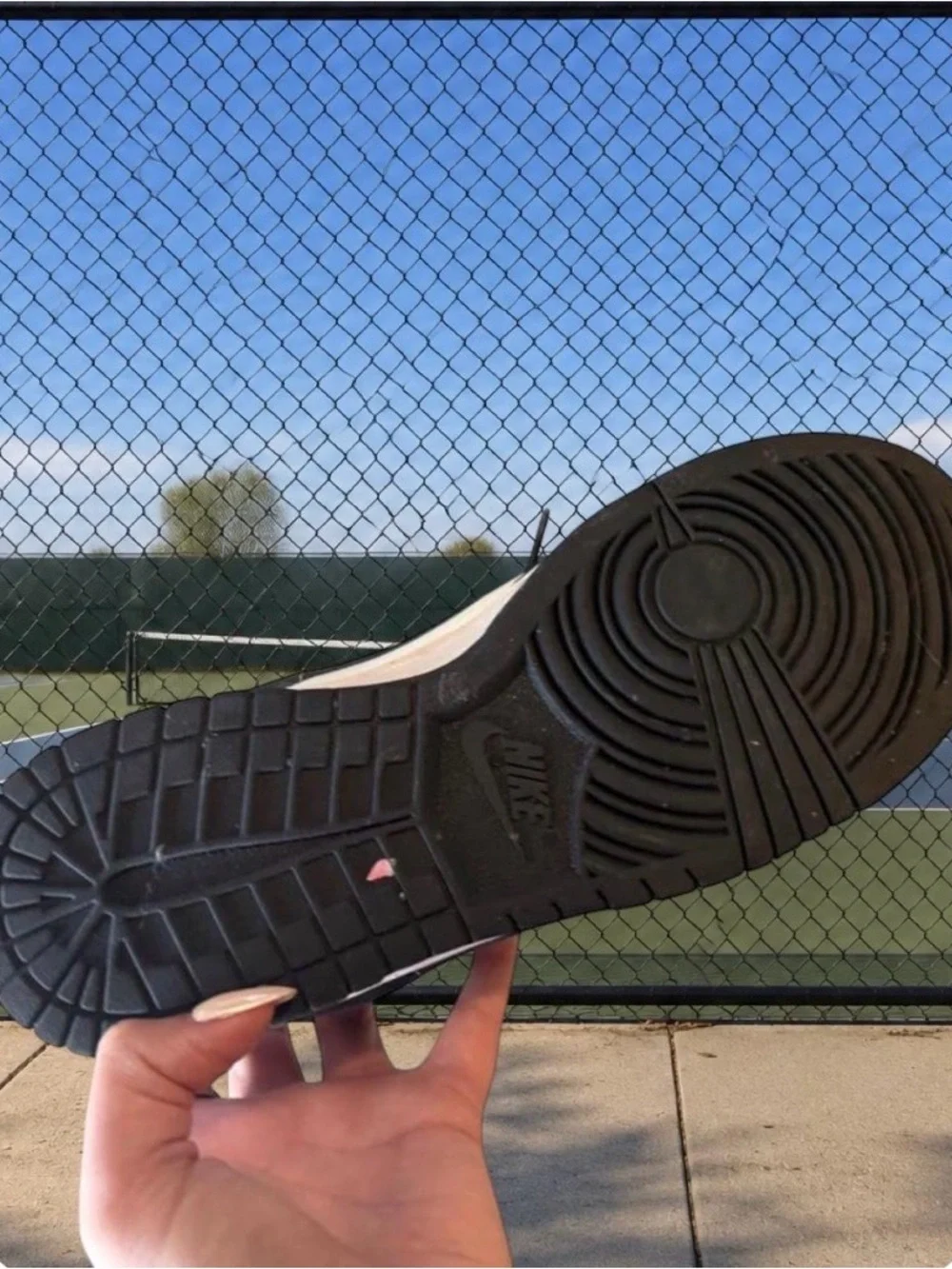 Nike low top